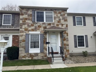 536 Austin Dr Unit B, Barberton, OH 44203