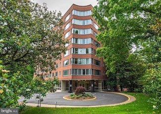 4200 Cathedral Ave NW Unit 517, Washington, DC 20016