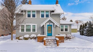 20030 Laverne Ave, Rocky River, OH 44116