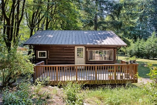 15939 Nesika Bay Rd NE, Poulsbo, WA 98370