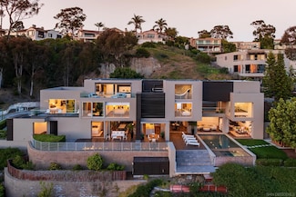 7232 Romero Dr, La Jolla, CA 92037