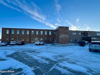 1407 24th Ave S Unit 215, Grand Forks, ND 58201