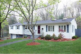 8 Wilshire Dr, Sharon, MA 02067