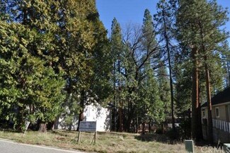 39781 Wishing Well Dr, Bass Lake, CA 93604