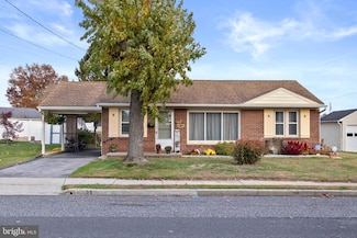 33 Lincoln Dr, Hanover, PA 17331