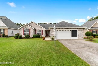 464 Hampton St NW, Calabash, NC 28467