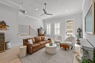 14938 Oak St, Addison, TX 75001