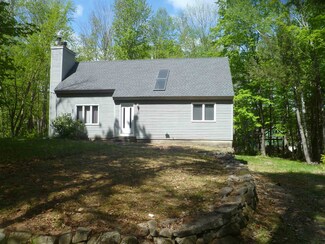 22 Woodrin Rd, Moultonborough, NH 03254