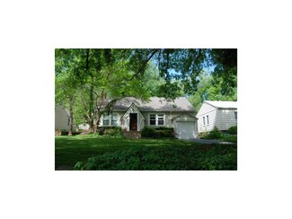 6124 Catalina St, Fairway, KS 66205