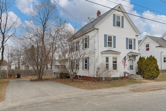 16 Middle St, Lisbon Falls, ME 04252
