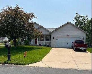 2765 Buttonwood Ln, Kalamazoo, MI 49004