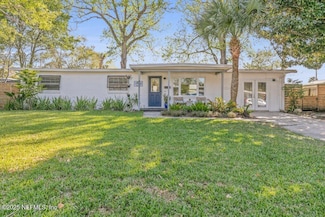 451 Sargo Rd, Atlantic Beach, FL 32233