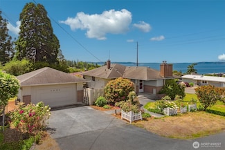 1001 S 226th St, Des Moines, WA 98198
