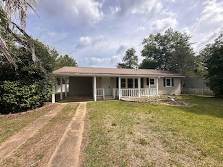 4274 2nd Ave, Marianna, FL 32446