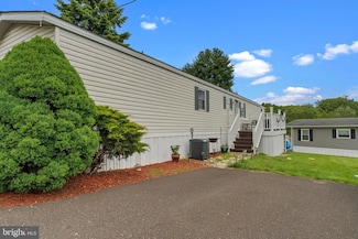 2304 Brownsville Rd Unit A-1, Feasterville Trevose, PA 19053
