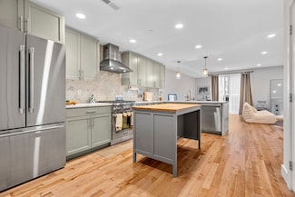 50 Hichborn St Unit 506, Boston, MA 02135