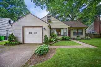 145 Edgewood Dr, Berea, OH 44017