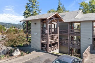 3700 Alabama St Unit 202, Bellingham, WA 98229