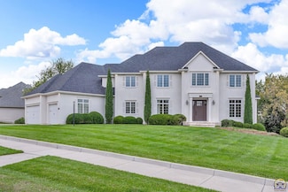 5832 SW Clarion Ln, Topeka, KS 66610