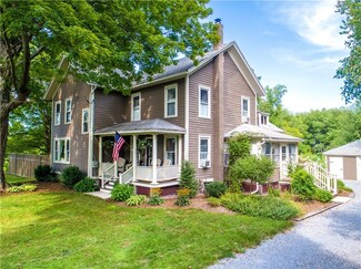 7934 Weedsport Sennett Rd, Weedsport, NY 13166