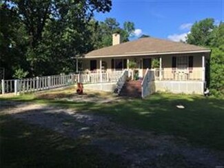 5440 Sheppard Dr, Elmore, AL 36025