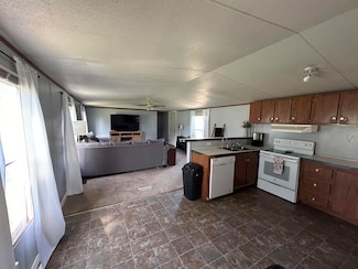 9309 9309 Ne Welch Ln, Elgin, OK 73538