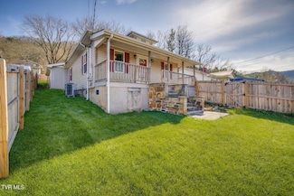 205 Okolona Dr, Erwin, TN 37650