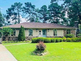2418 Grist Mill Rd, Little Rock, AR 72227