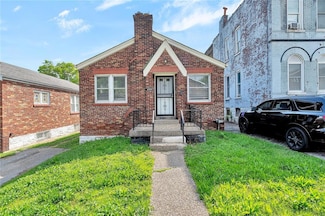 4556 Carter Ave, Saint Louis, MO 63115