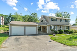 9 Bryant Rd, Nashua, NH 03062