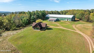 76 Ferry Carrig Ln, Benton, PA 17814