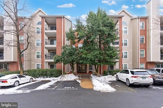 3311 Wyndham Cir Unit 1199, Alexandria, VA 22302