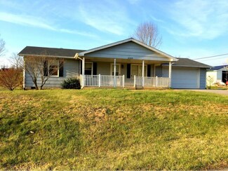 31255 Old Stage Rd, Glade Spring, VA 24340