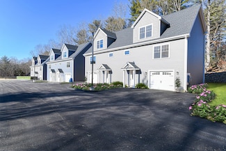 2 Delphi Way, Londonderry, NH 03053
