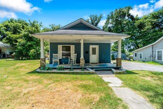 328 E Davidson Ave, Chaffee, MO 63740