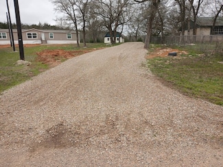 2855 Roy Roberts Rd, Valliant, OK 74764