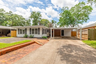 825 Parson Dr, Beaumont, TX 77706