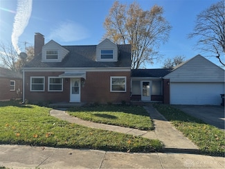 211 N Clay St, New Carlisle, OH 45344