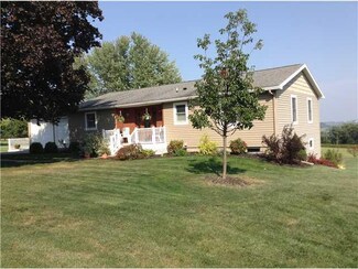 2935 Coates Rd, Penn Yan, NY 14527