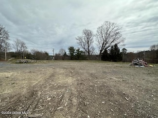 64 Normanskill Rd, Voorheesville, NY 12186