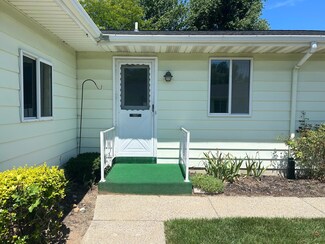 5654 Leisure South Dr SE, Grand Rapids, MI 49548
