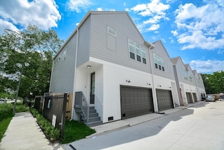 6017 Cypress St, Houston, TX 77074