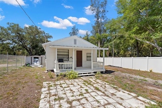 3310 70th Ave N, St. Petersburg, FL 33702