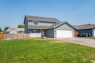 1409 S Cougar Dr, Moses Lake, WA 98837