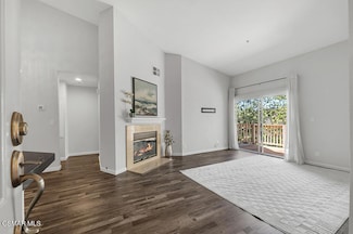 631 Oak Run Trail Unit 308, Oak Park, CA 91377