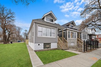 1717 W 71st St, Chicago, IL 60636