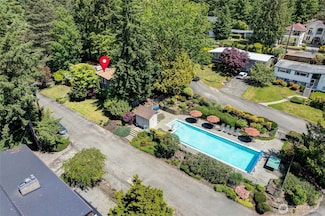 5 Wembley Ln, Mercer Island, WA 98040