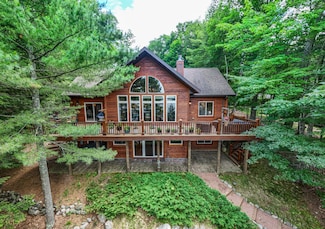 8305 Doolittle Rd, Minocqua, WI 54548