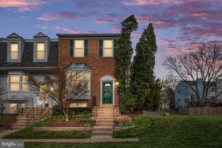 3319 Rosemere Ct, Herndon, VA 20171