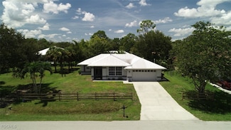 2400 Leavitt Rd, Alva, FL 33920